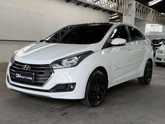HYUNDAI HB20S 1.6 COMFORT PLUS 16V FLEX 4P MANUAL HYUNDAI HB20S 1.6 COMFORT PLUS 16V FLEX 4P MANUAL